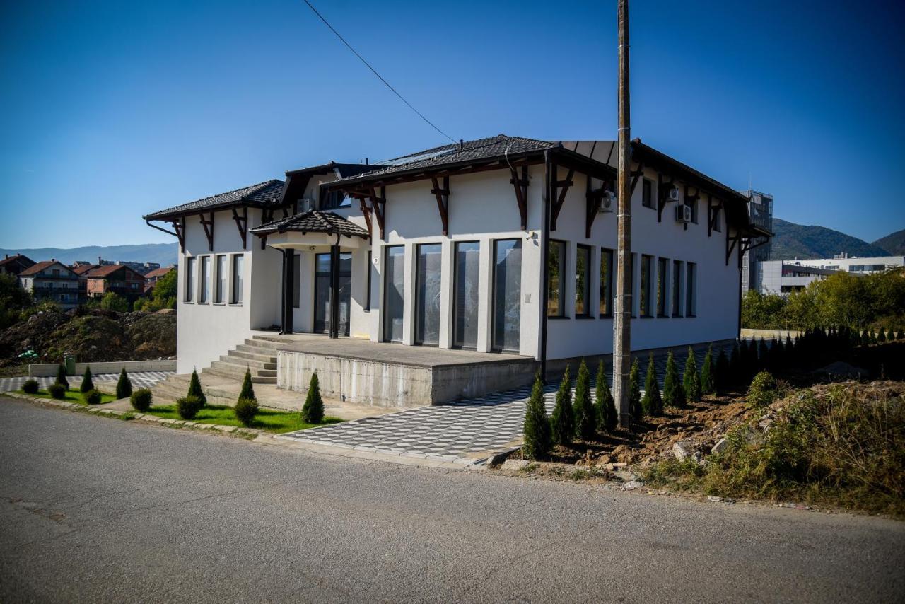 Aparthotel Prenociste ADRIA Vranje Exterior foto