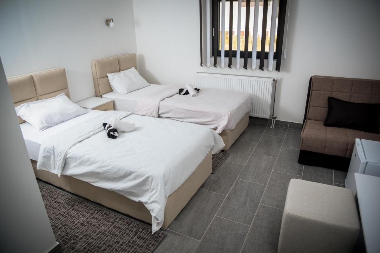 Aparthotel Prenociste ADRIA Vranje Exterior foto